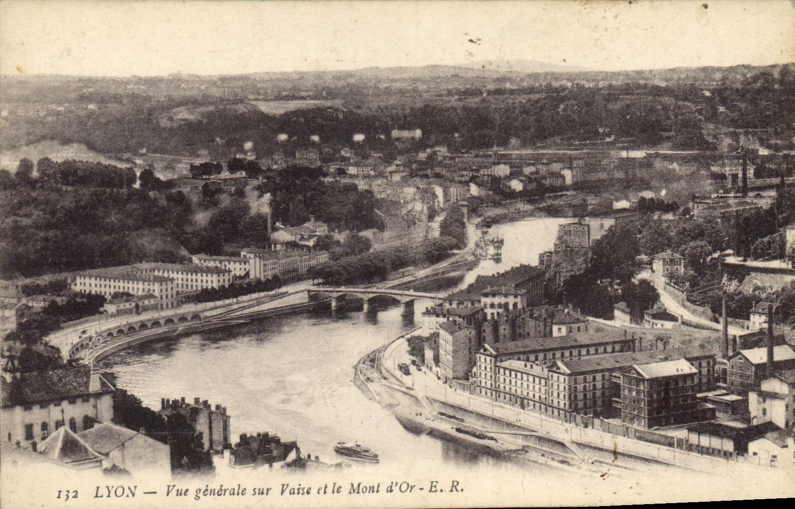 LYON — Vue générale sur Vaise et le Mont d'Or — E.R.