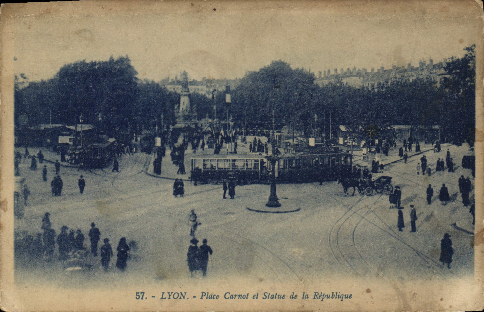 LYON - Place Carnot et Statue de la République — G. Arrand, Nantes, n°57