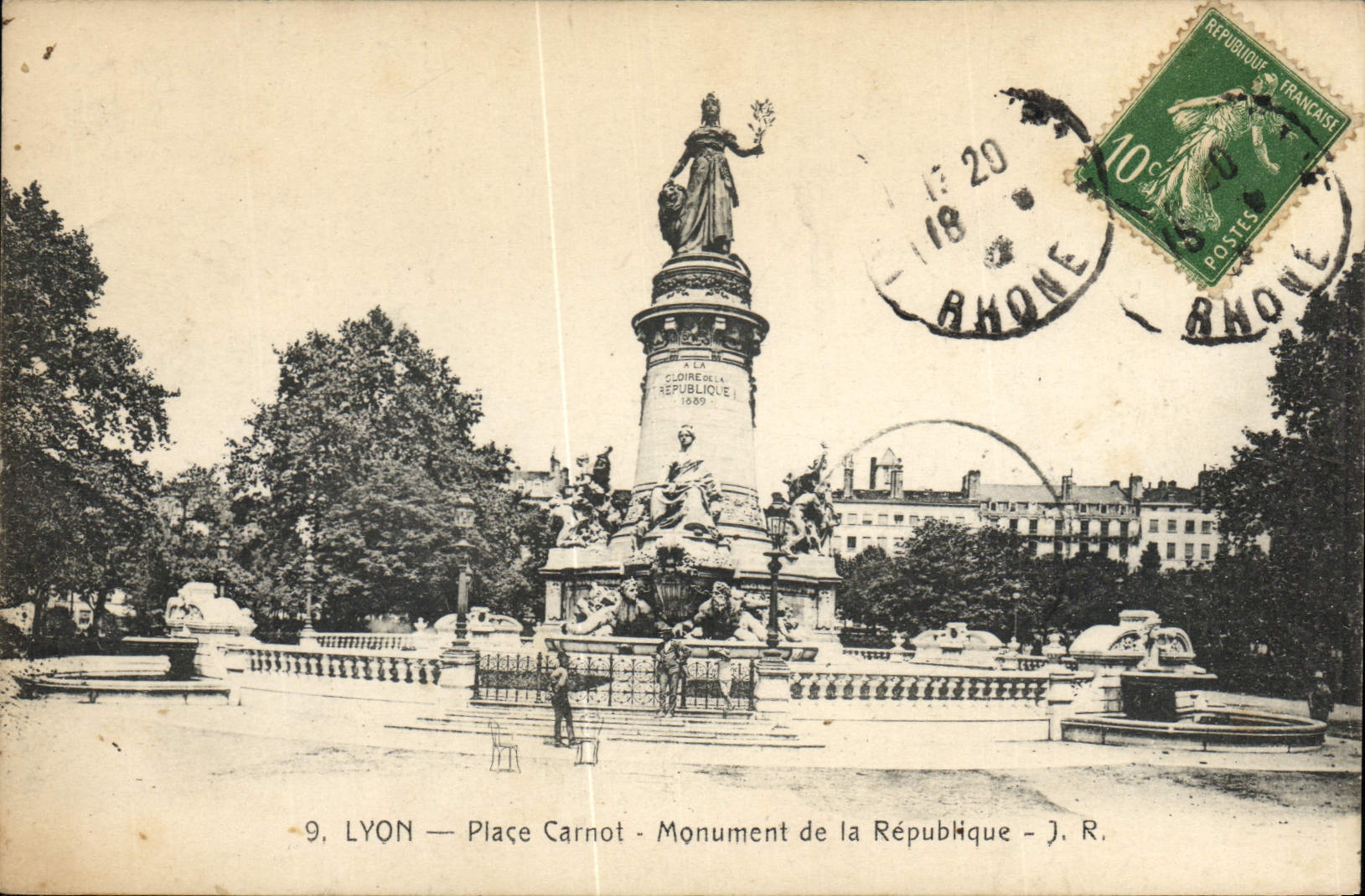 LYON — Place Carnot — Monument de la République — J. R.