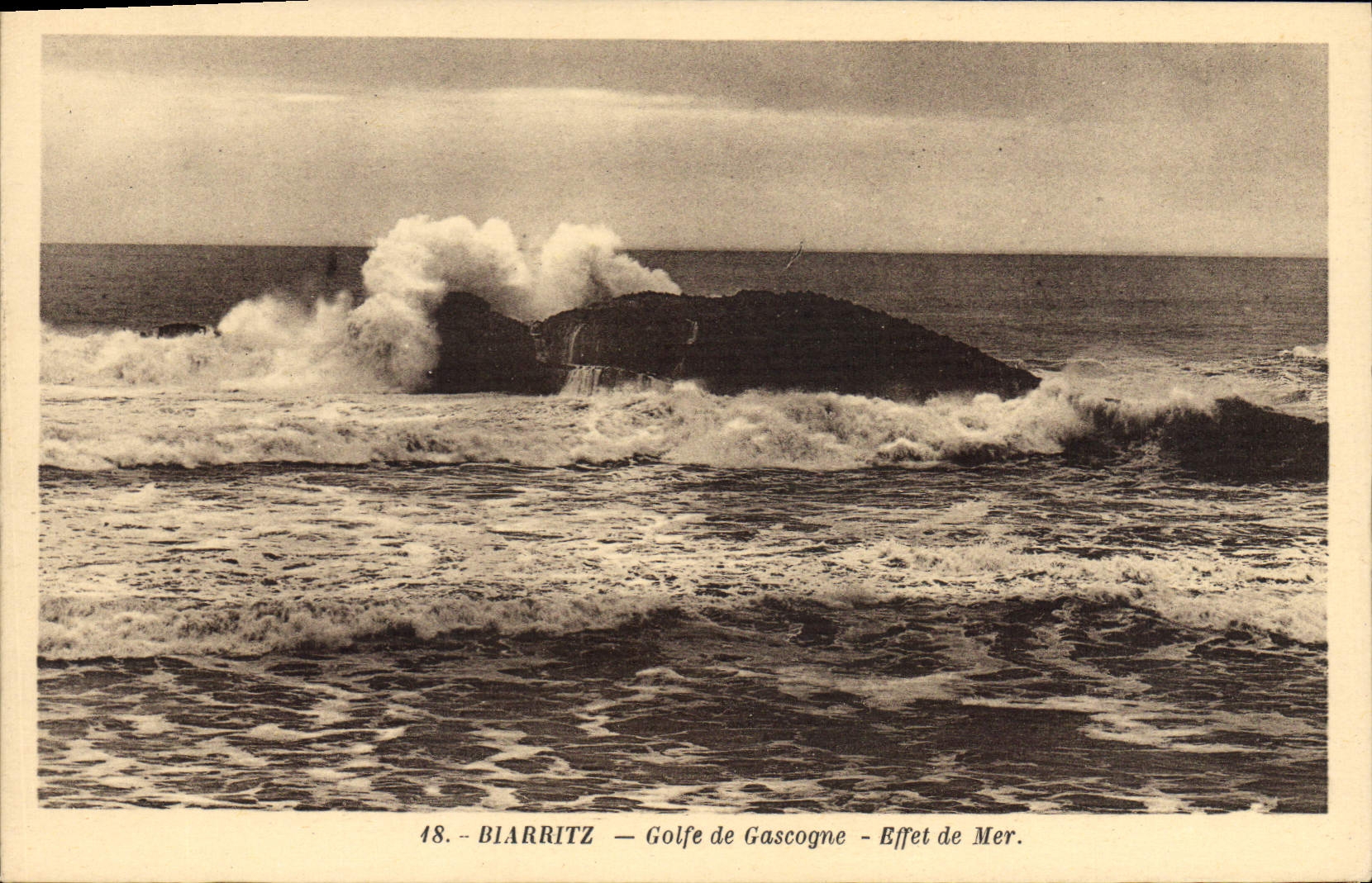 CPA Biarritz Golfe de Gascone Effet de Mer 