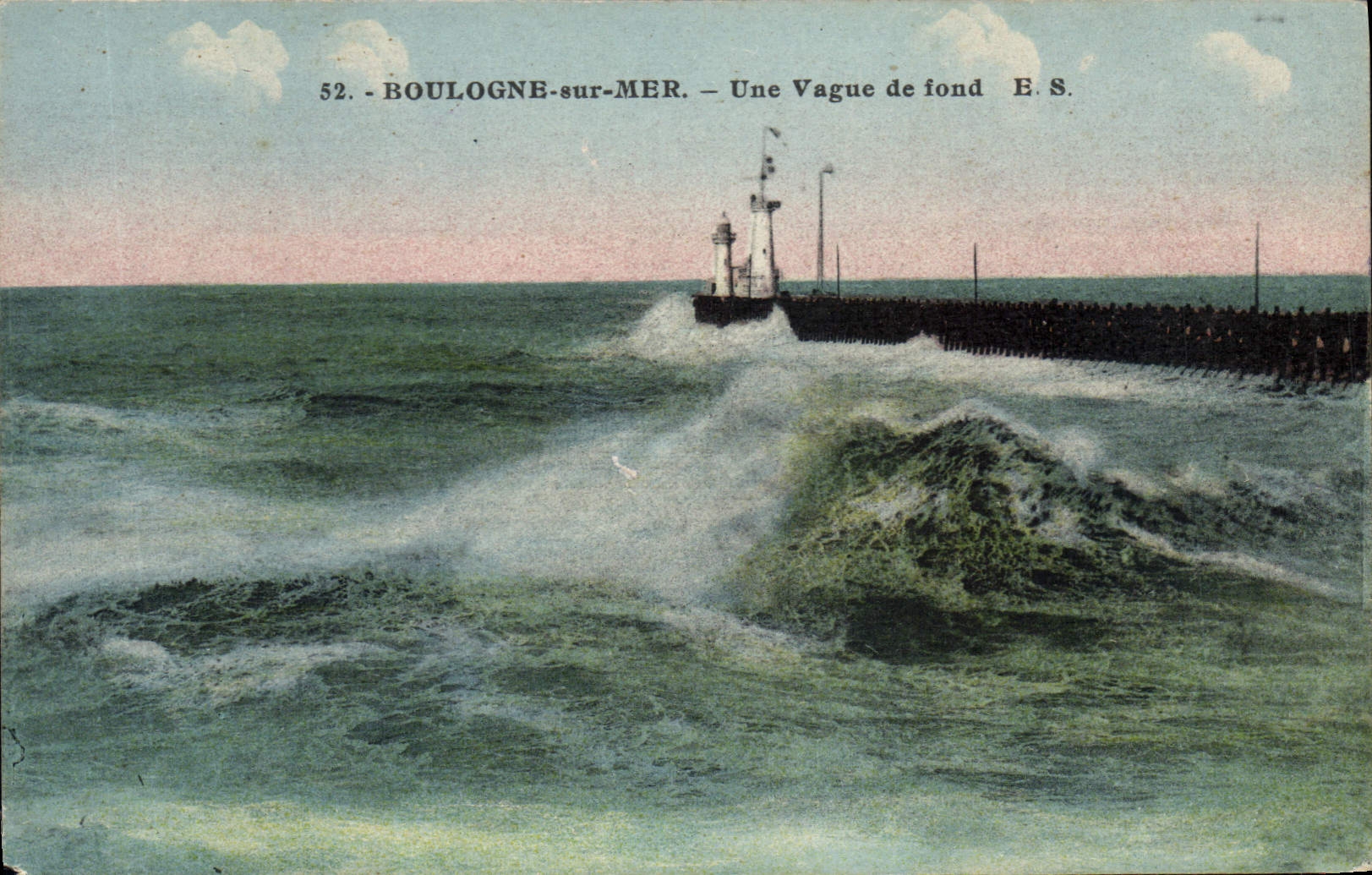 CPA Boulogne sur Mer Une Vague de fond 