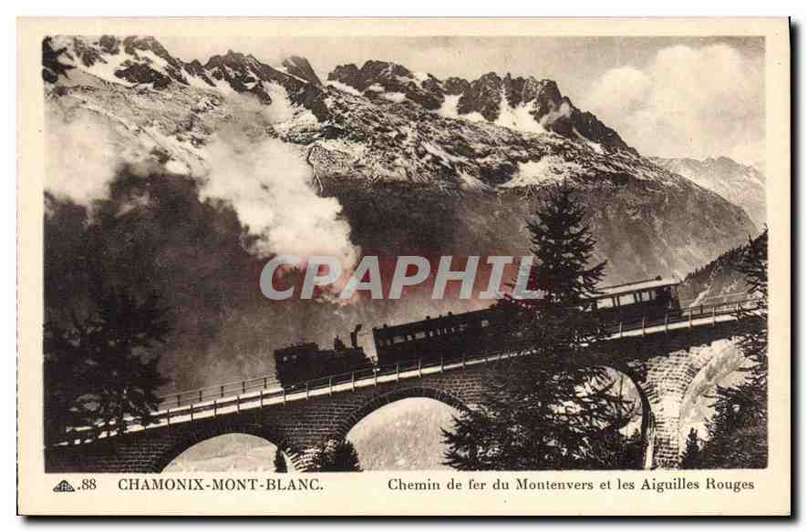 CPA Chamonix Mont Blanc Chemin de fer du Montenvers et les Aiguilles Rouges 