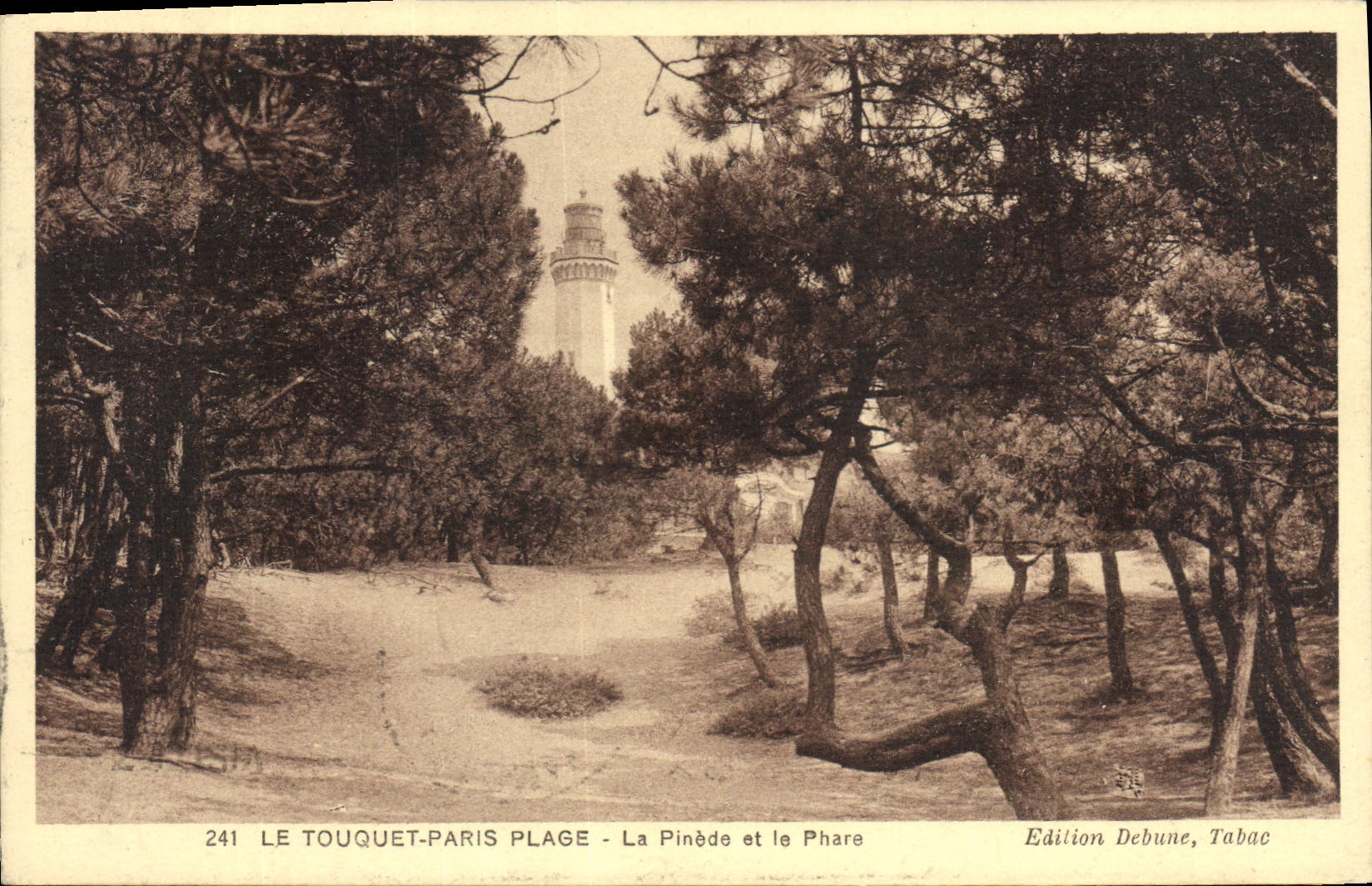 CPA Le Torquet Paris Plage La Pinede et le Phare 