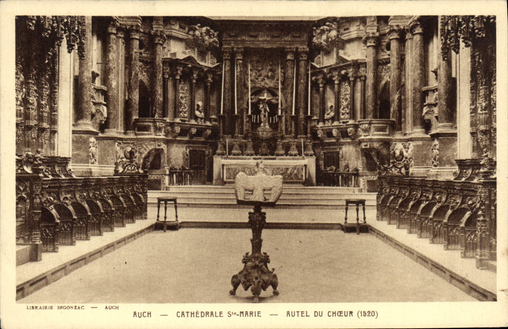 CPA Auch Cathedrale Ste Marie Autel du Choeur 