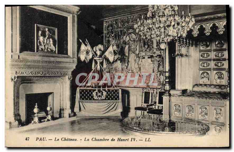 PAU — Le Château — La Chambre de Henri IV — LL