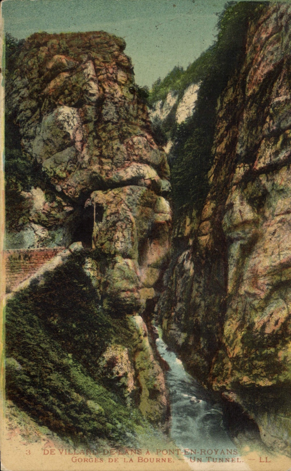 CPA Pont en Royans Gorges de la Bourne Un tunnel