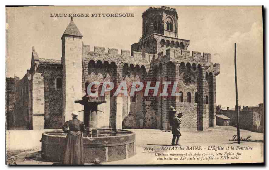 CPA Royat les Bains L'Eglise et la Fontaine 