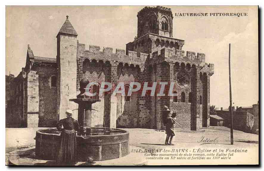 CPA Royat les Bains L'Eglise et la Fontaine 