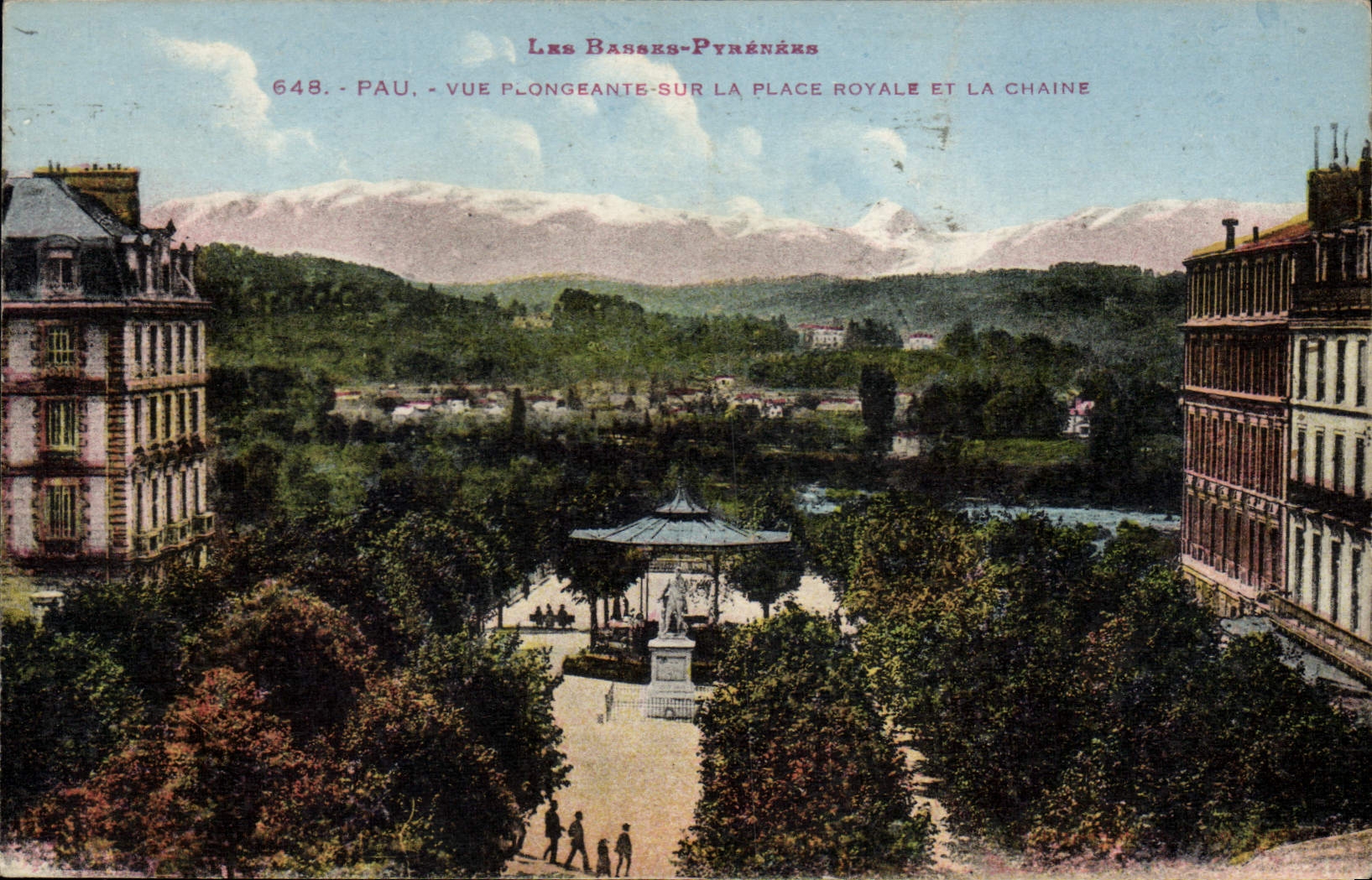 CPA Pau Vue Plongeante sur la Place Royale et le Chaine 