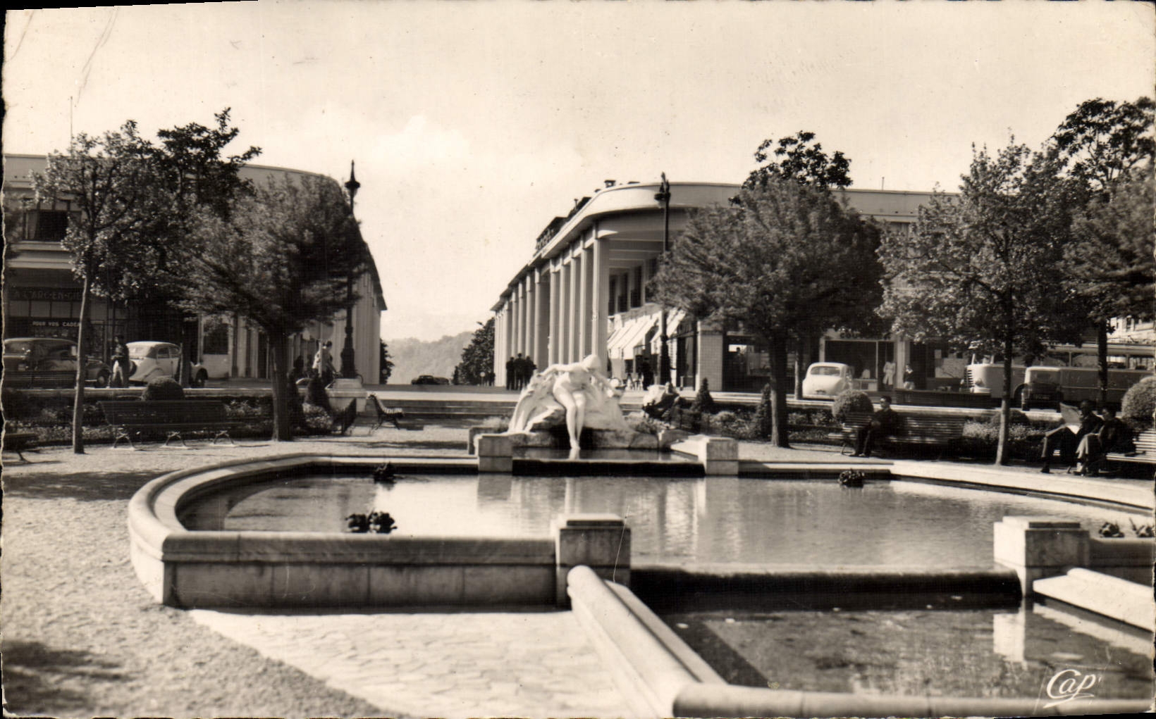 Pau - Place Clemenceau et Palais des Pyrénées — C.A.P. n°64
