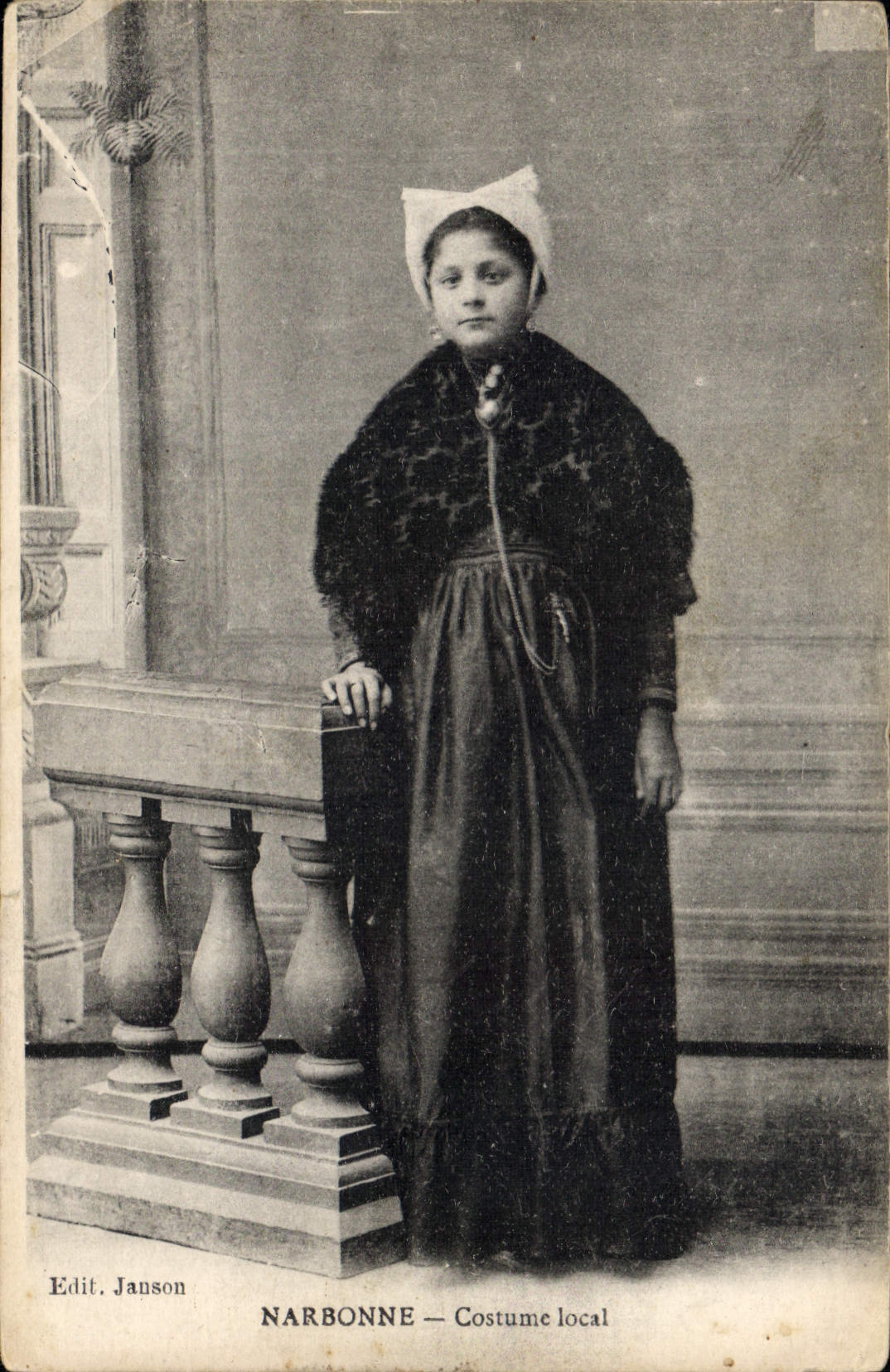 NARBONNE — Costume local — Edit. Janson