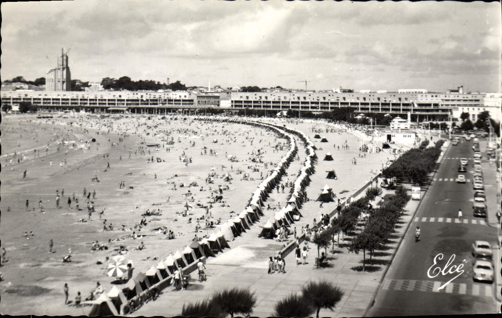 Plage de Royan — vue du Front de Mer — Elcé