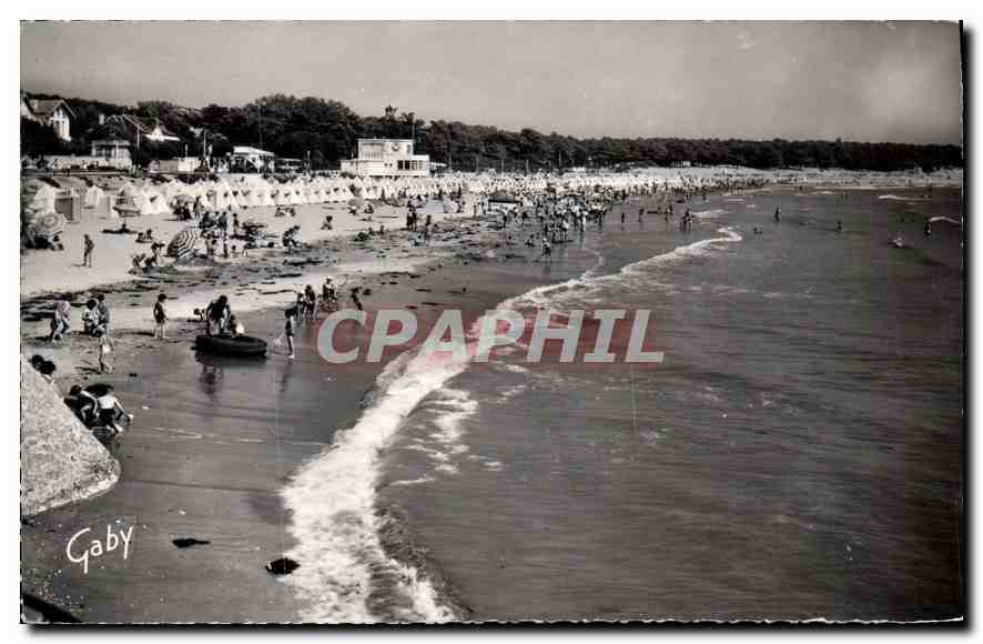 Plage de Saint-Georges-de-Didonne — vue de la côte — Éditions Gaby