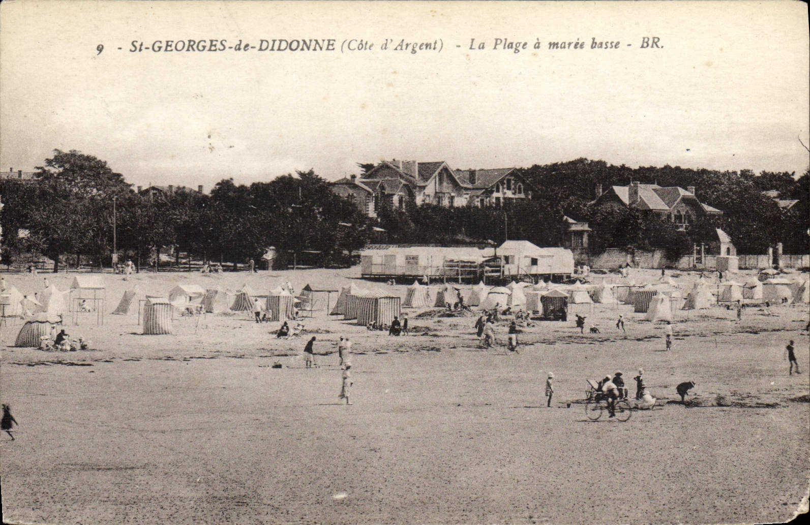 CPA St Georges de Didonne Cote d'Argent La Plage a maree basse 