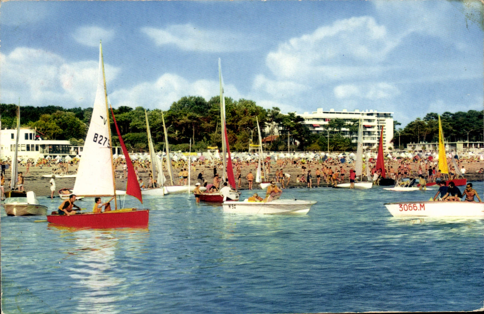 CPM Saint Georges de Didonne Charente Maritime La Plage 