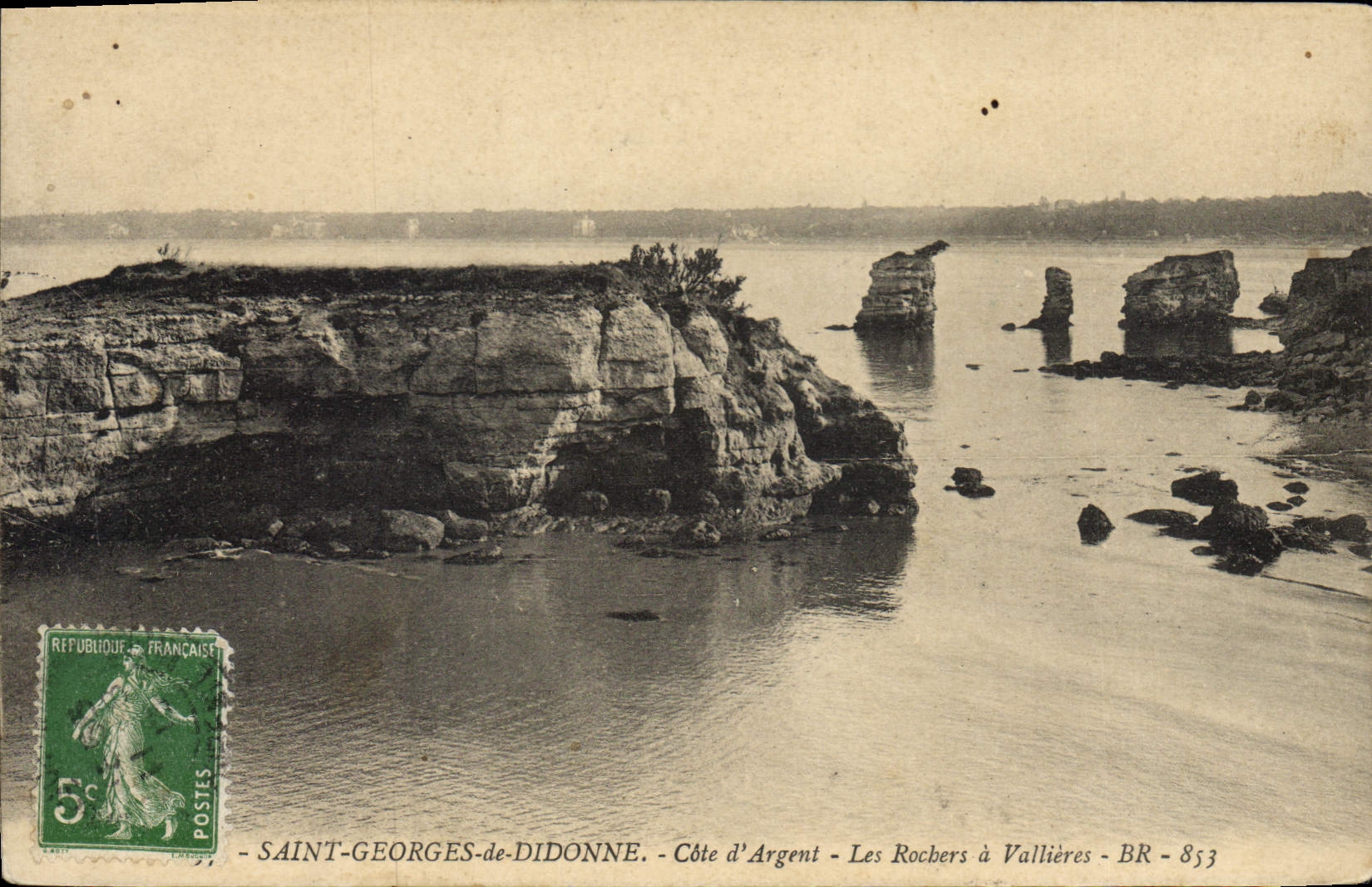 CPA Saint Georges de Didonne Cote d'Argent Les Rochers a Vallieres 