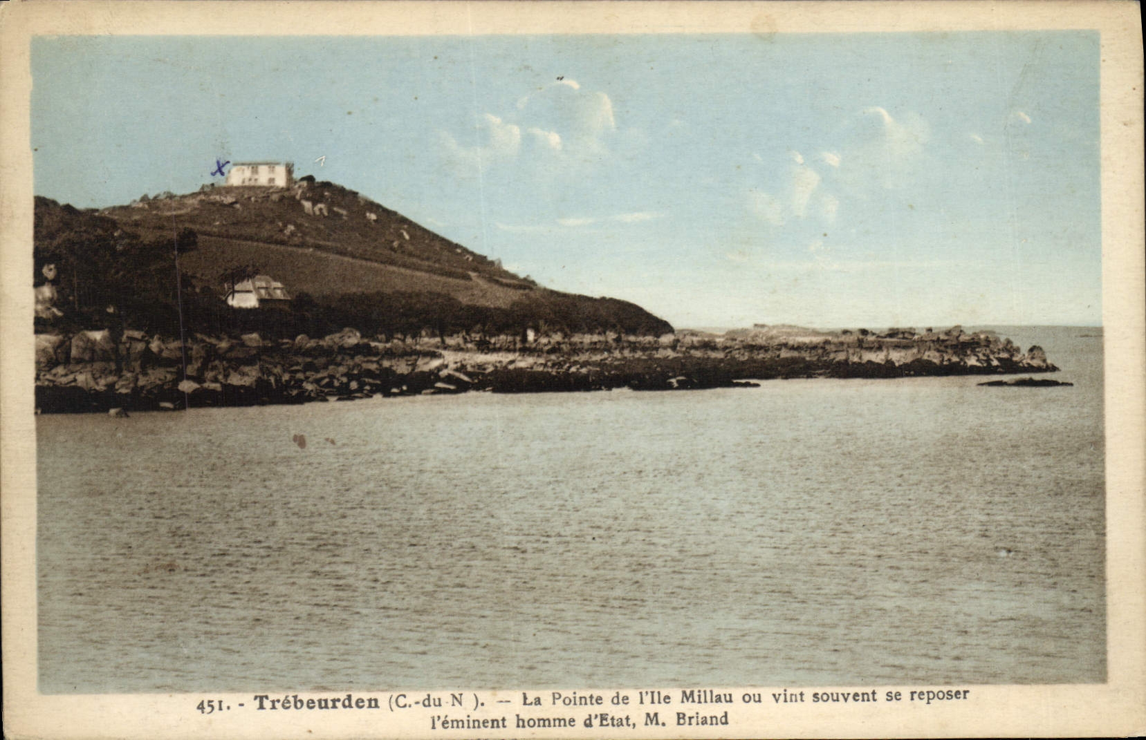 Trébeurden (C.-du-N.) — La Pointe de l'Île Millau où vint souvent se reposer l'éminent homme d'État, M. Briand — Édition Trébeurden