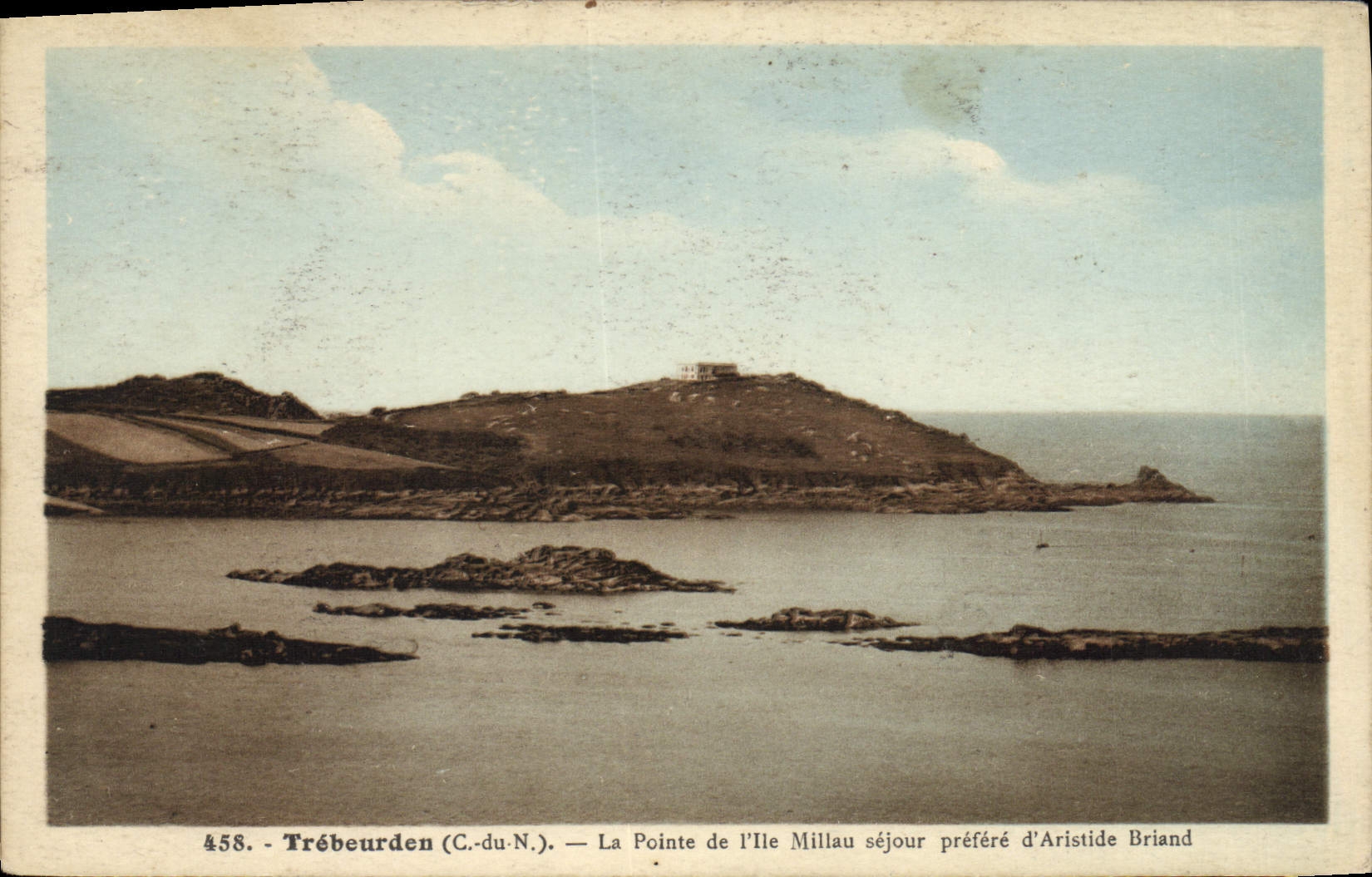 Trébeurden (C.-du-N.) — View of the Pointe de l’Ile Millau, Favorite Stay of Aristide Briand