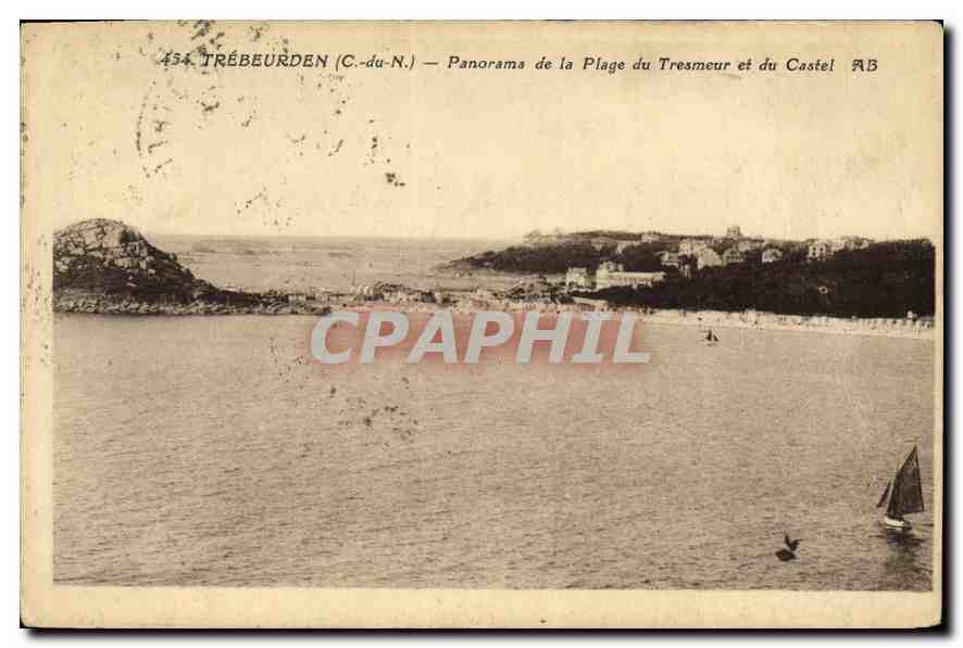 Trébeurden (C.-du-N.) — Panorama de la Plage du Tresmeur et du Castel AB