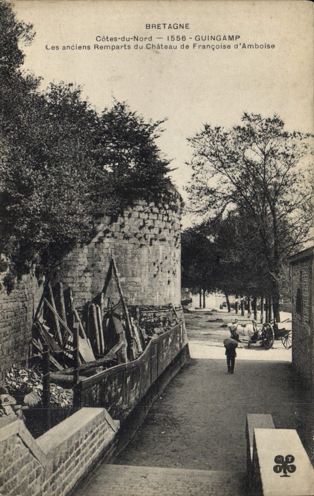 Guingamp — Les anciens remparts du château de France d'Amboise — Éditeur non identifié