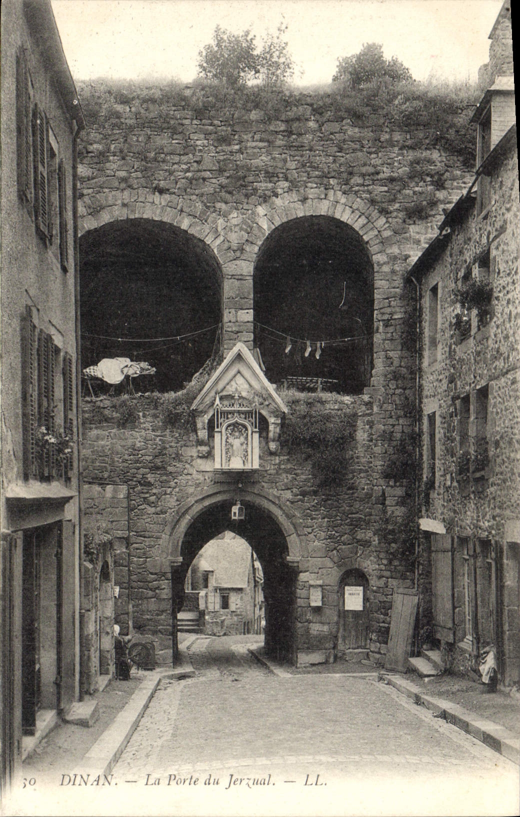 Dinan — The Jerzual Gate — LL.