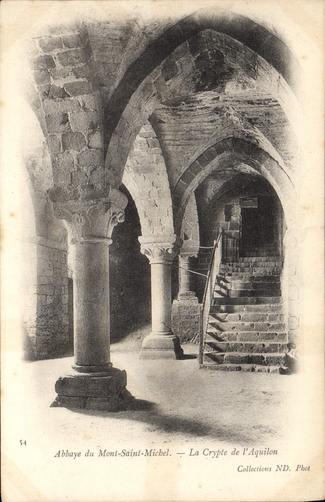 Abbaye du Mont-Saint-Michel — La Crypte de l'Aquilon — Collections ND. Phot
