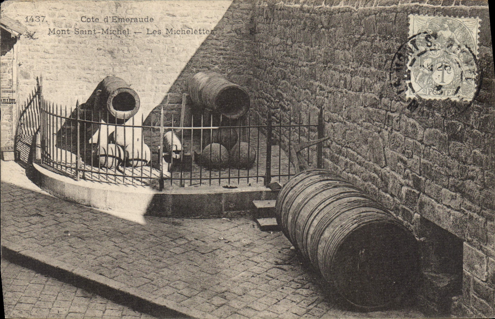 CPA Mont Saint Michel Les Michelettes 