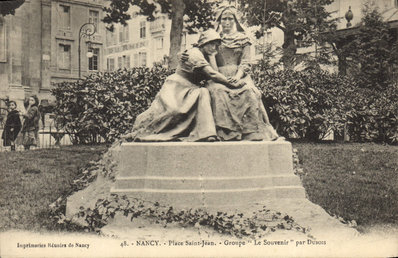NANCY - Place Saint-Jean - Groupe "Le Souvenir" par Dubois