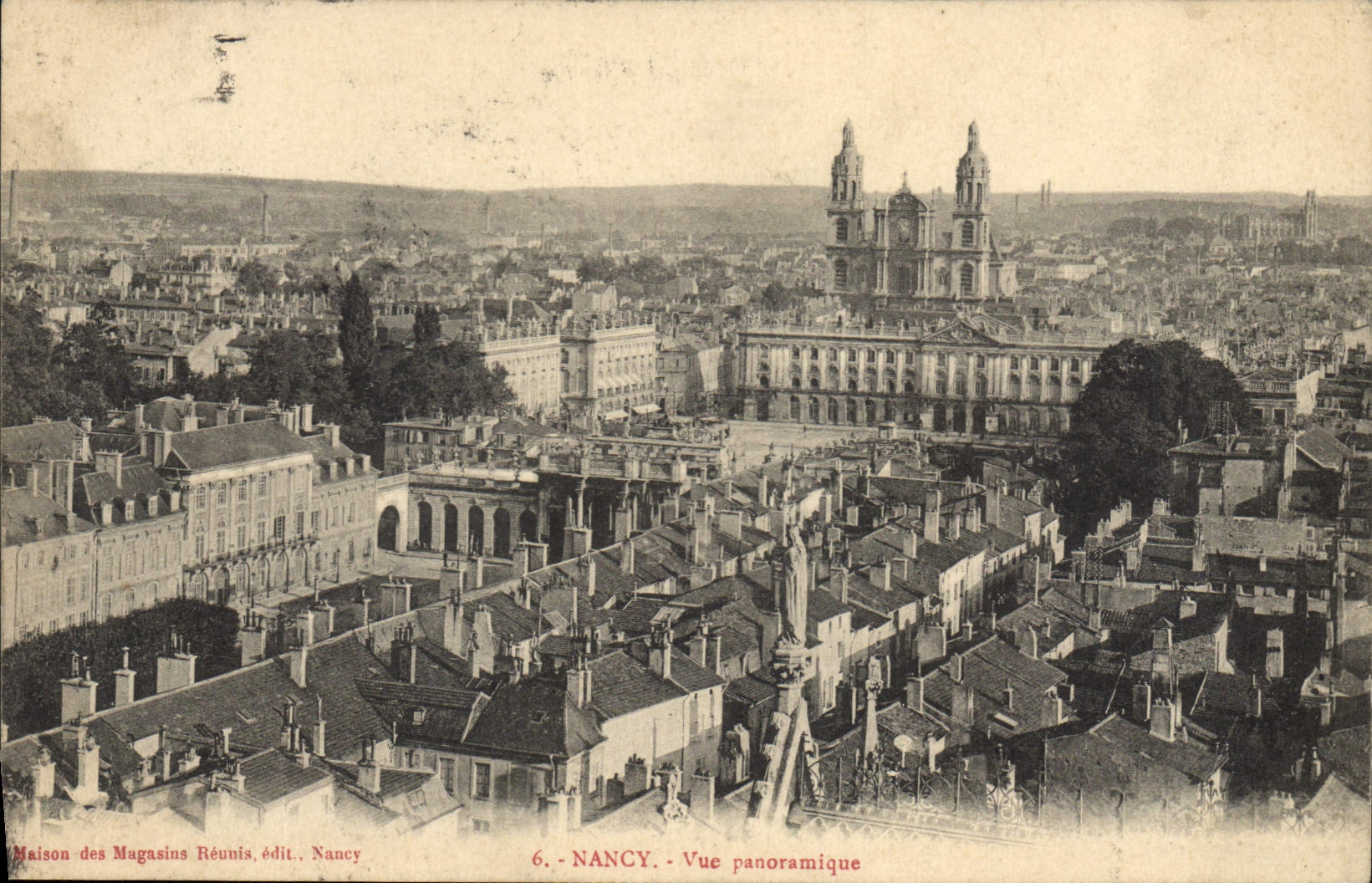 NANCY — Vue panoramique — Maison des Magasins Réunis, édit. Nancy, n°6