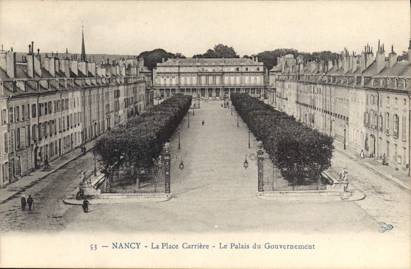 NANCY — La Place Carrière — Le Palais du Gouvernement