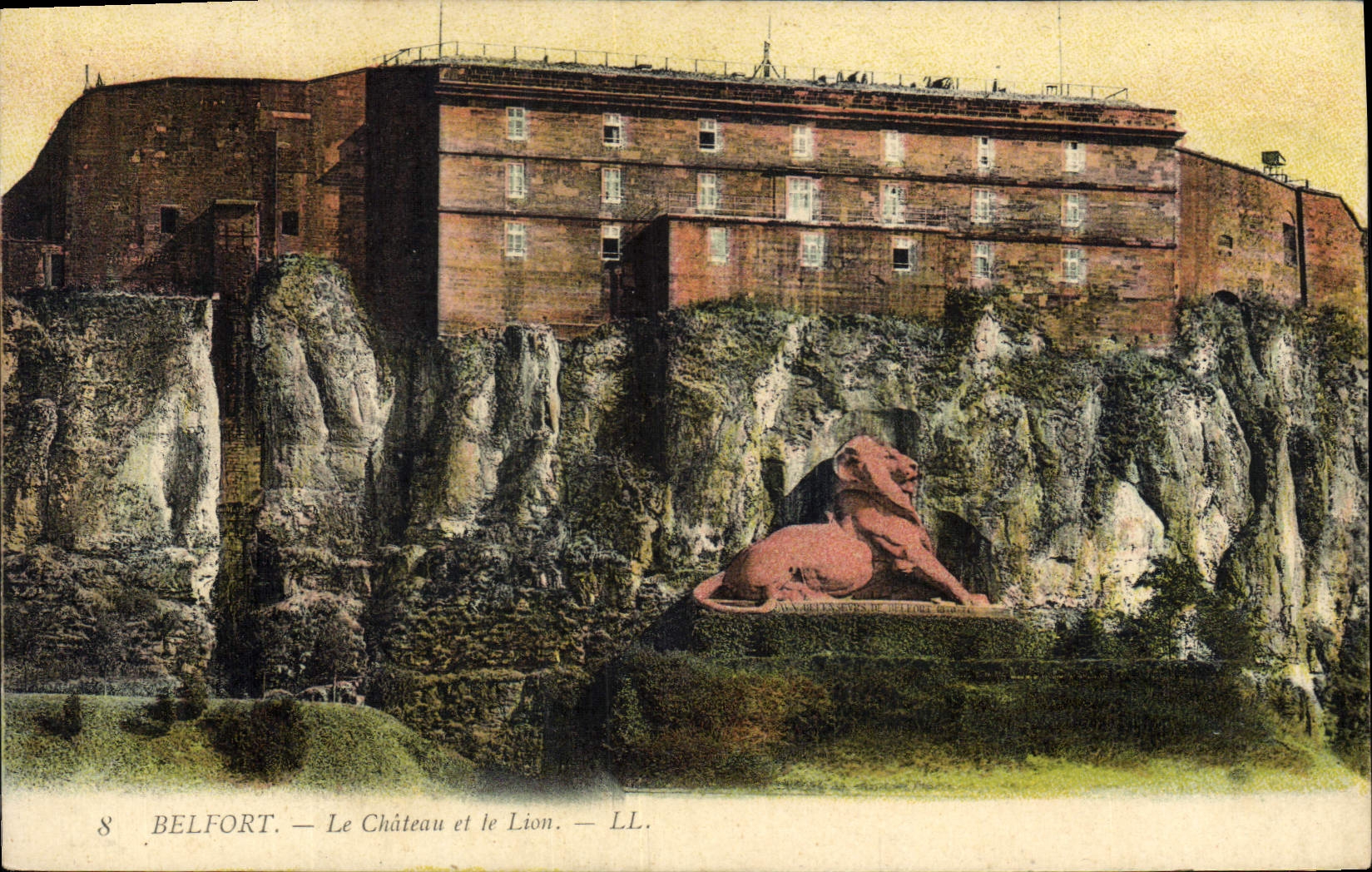 CPA Belfort Le Chateau et le Lion 