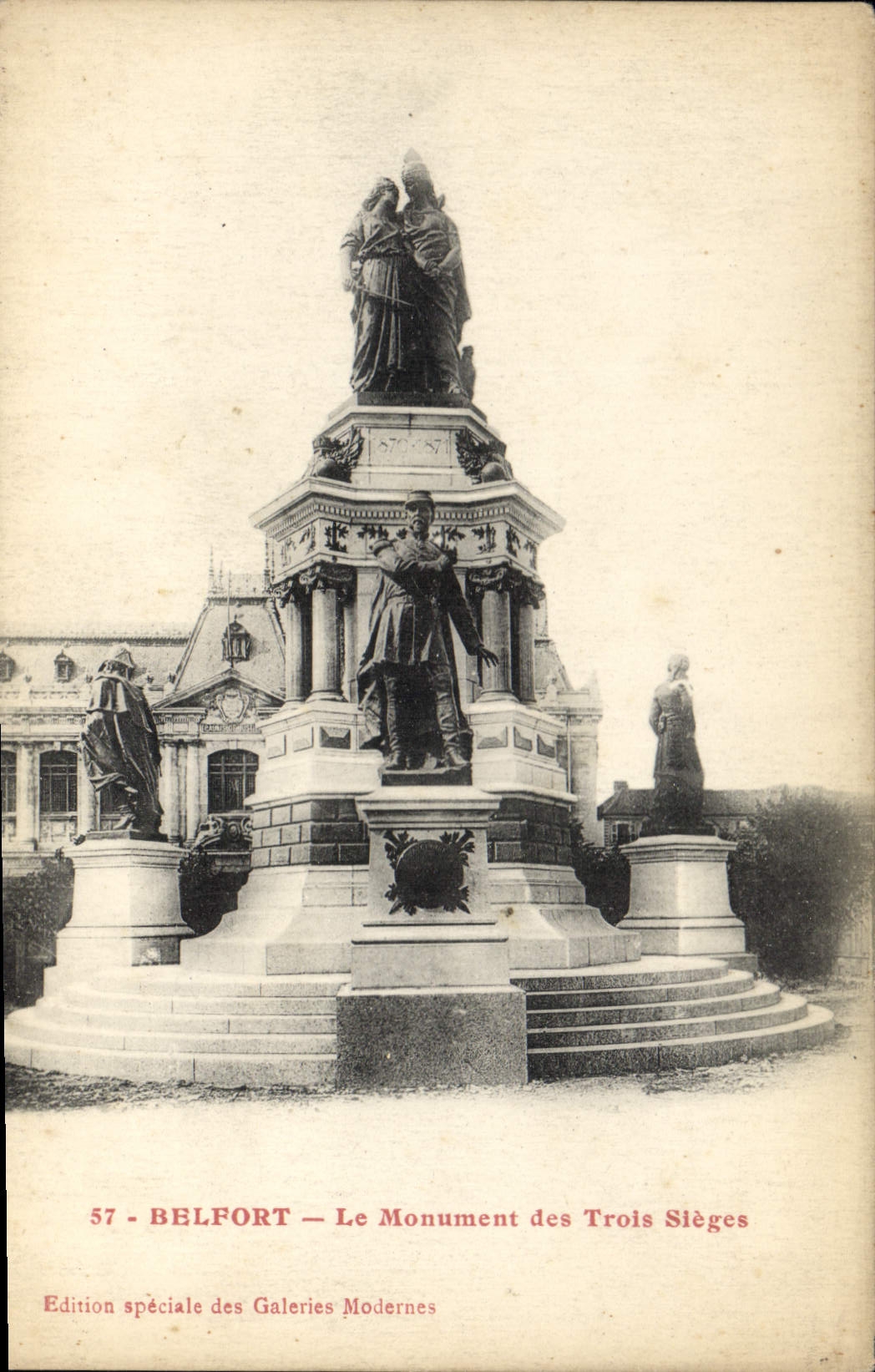 CPA Belfort Le Monument des Trois Sieges 