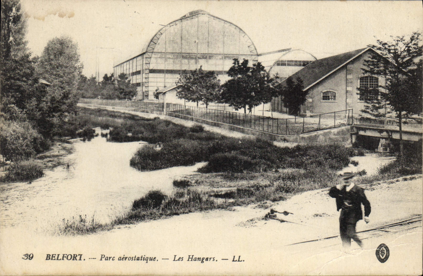 CPA Belfort Parc aerostatique Les Hangers 