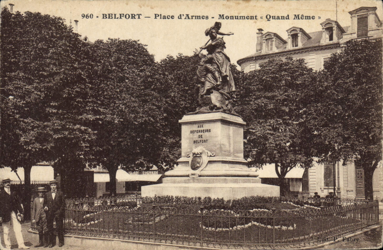 CPA Belfort Place d'Armes Monument Quand Meme 