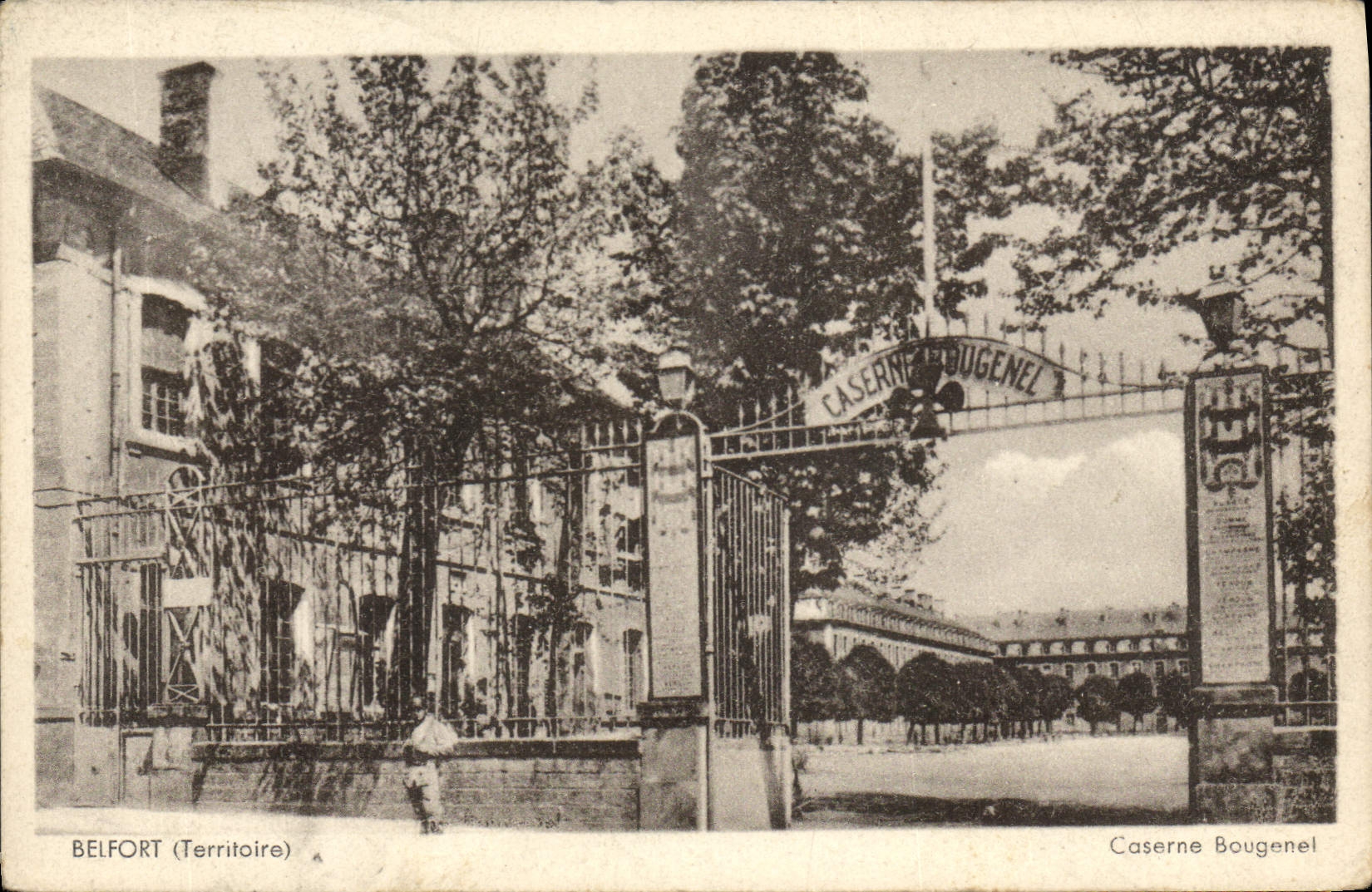 CPA Belfort Territoire Caserne Bougenel Militaria