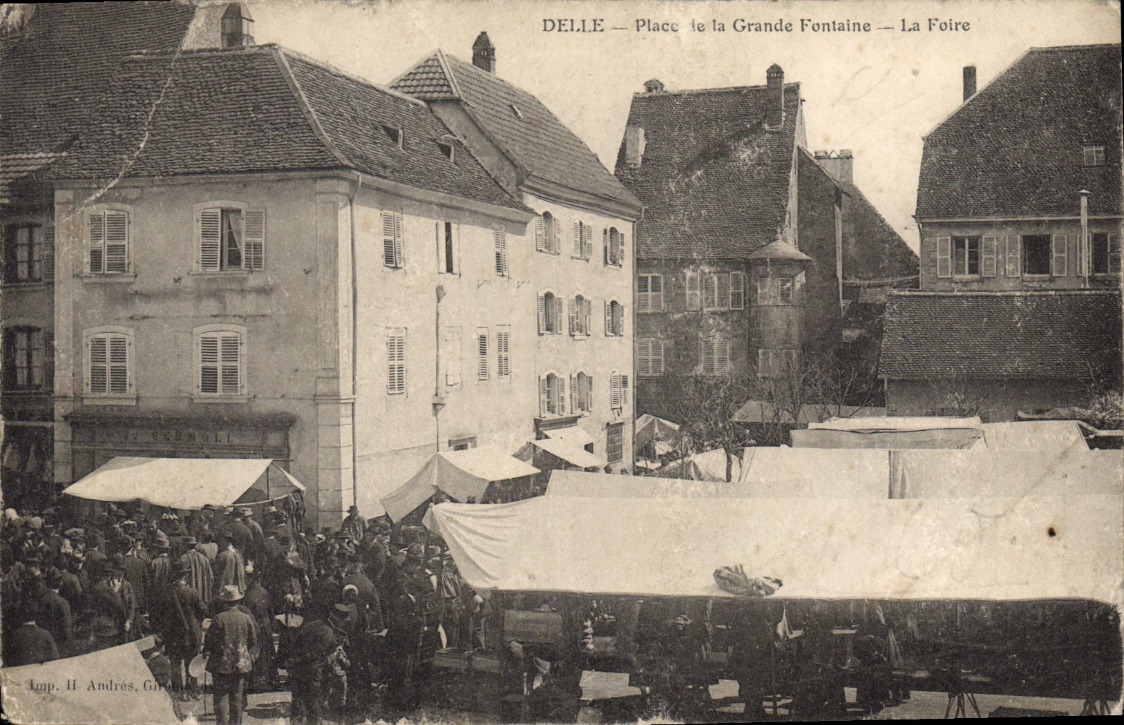 CPA Delle Place de la Grande Fontaine La Foire 