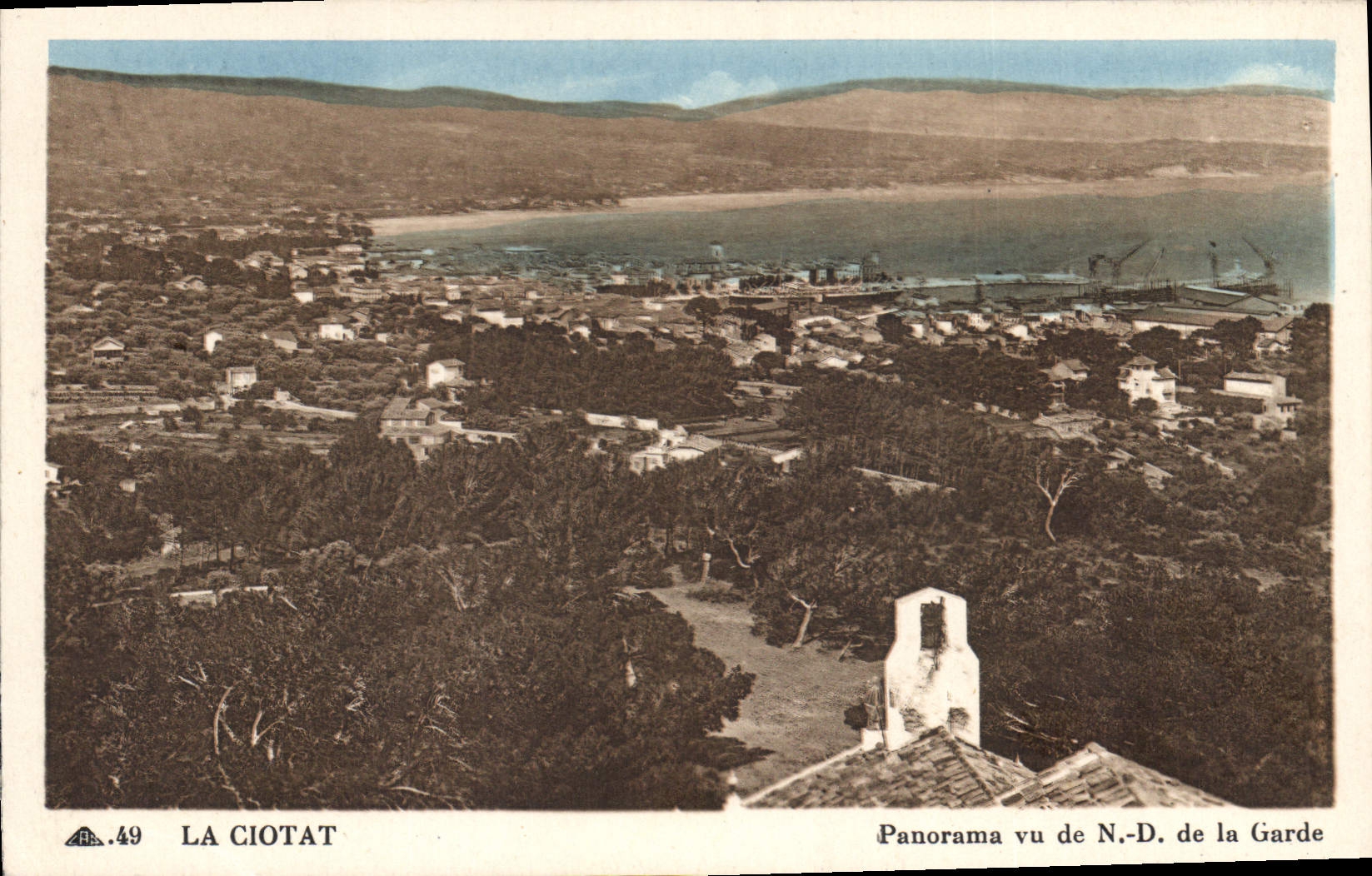 CPA La Ciotat Panorama vu de ND de la Garde 