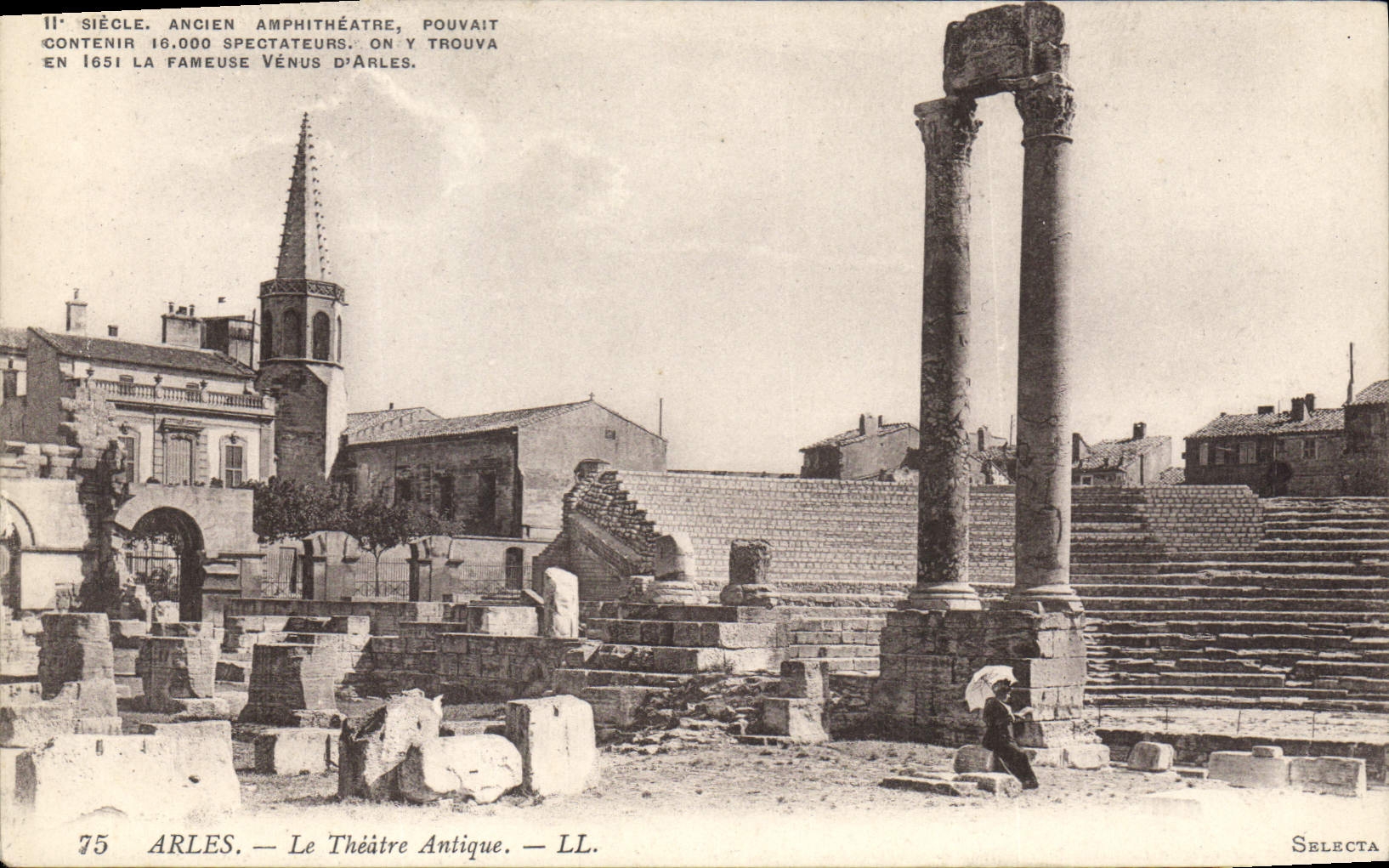 Arles — Le Théâtre Antique — Selecta — n°75