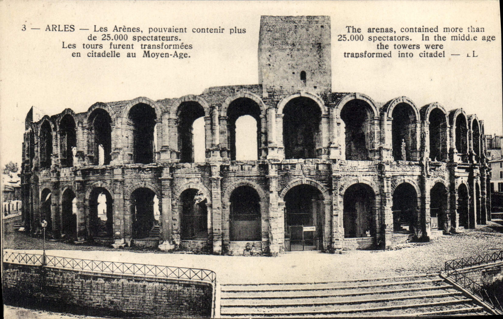 Arles — Les Arènes — Éditeur Levy et Neurdel, Paris