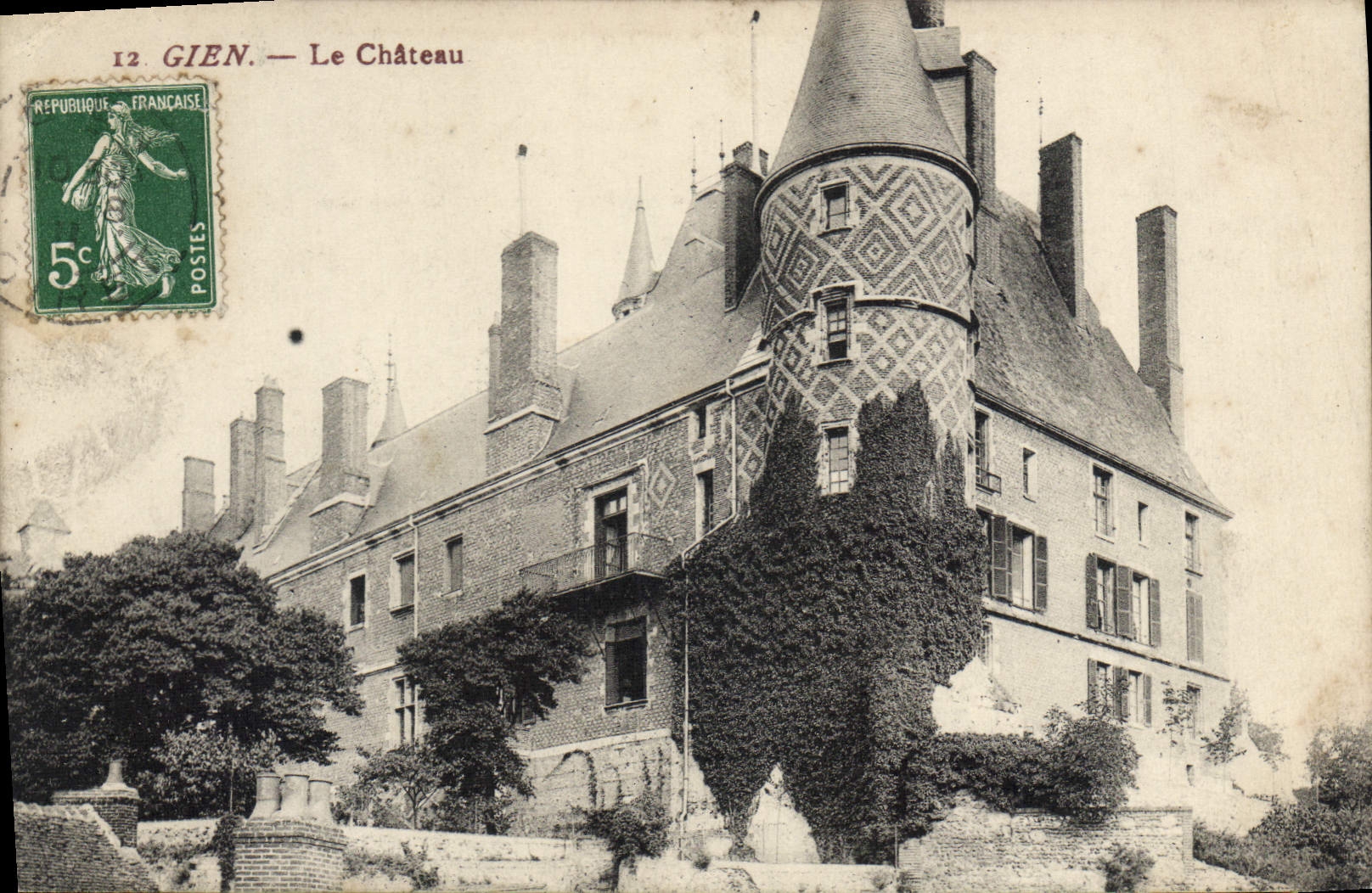 Gien — Le Château — Éditeur inconnu, n°12