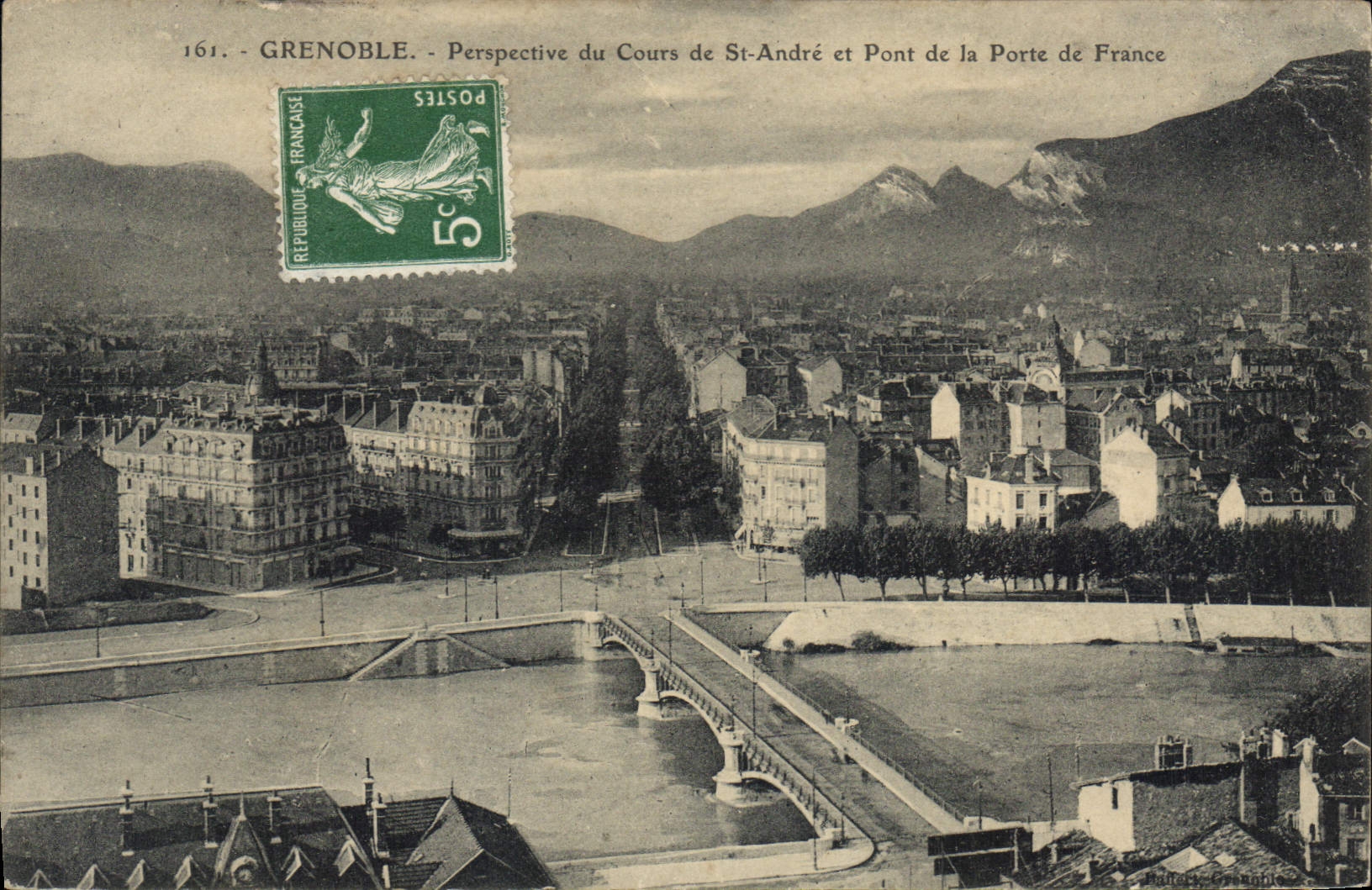 CPA Grenoble Perspective du Cours de St Andre et Pont de la Porte de France 