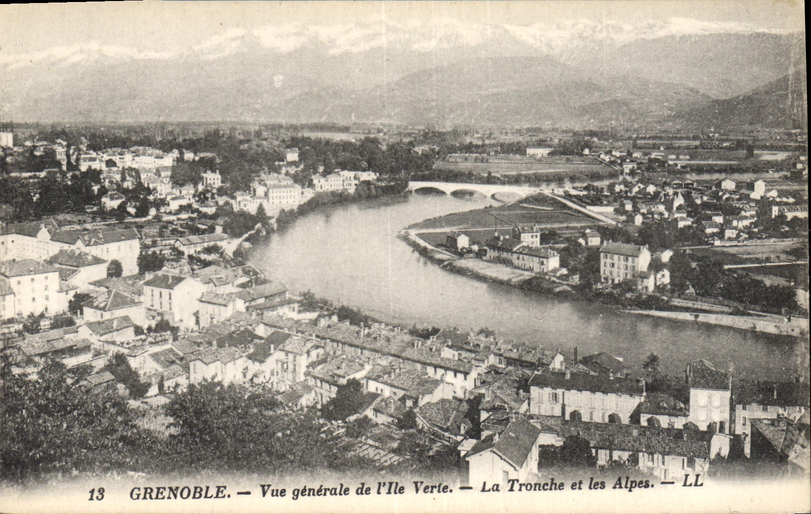 Grenoble — Vue générale de l'Île Verte — La Tronche et les Alpes — LL