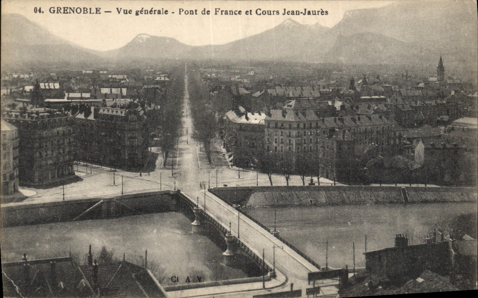CPA Grenoble Vue generale Pont de France et Cours Jean Jaures 