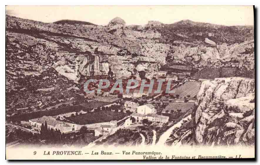 Les Baux — Vue Panoramique — Vallon de la Fontaine et Beaumanière — CPAPHIL