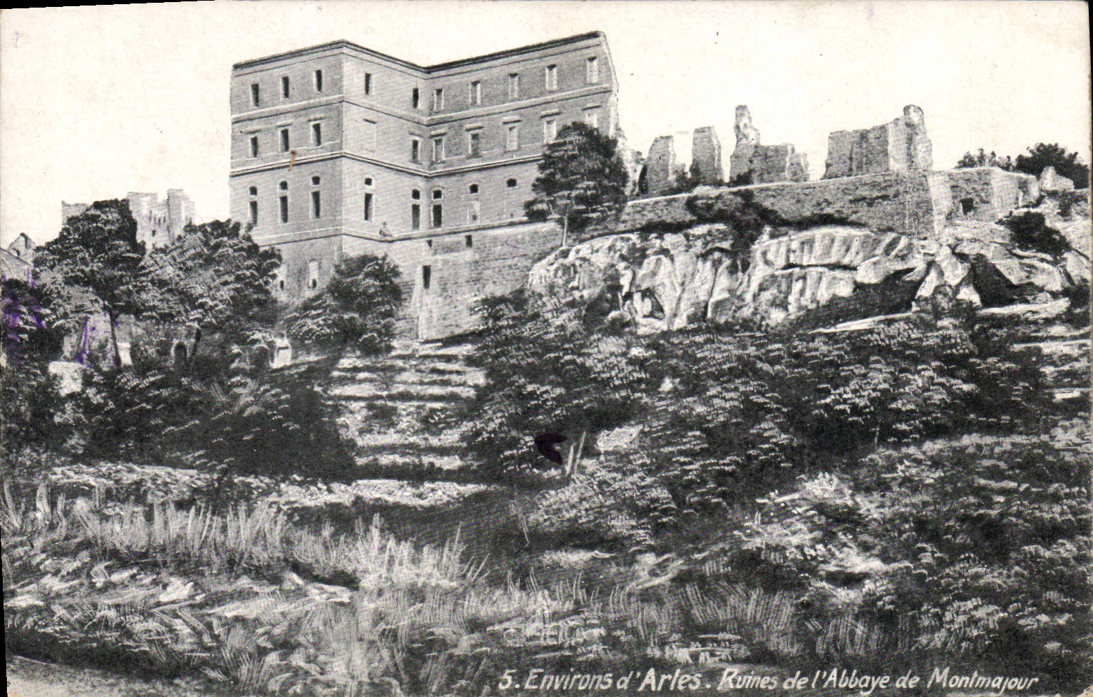 Ruines de l'Abbaye de Montmajour — Environ d'Arles — éditeur L.V. & Cie, n°5