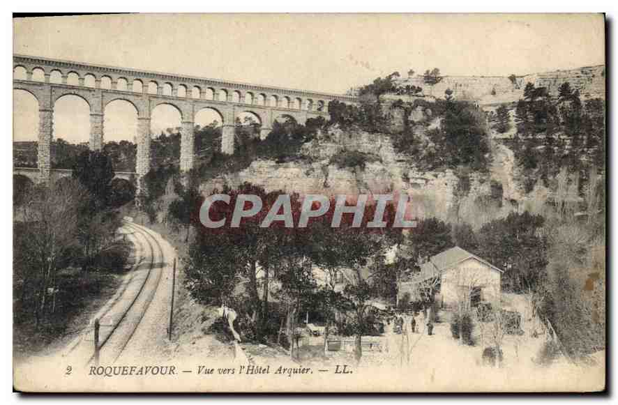 CPA Roquefavour Vue vers l'Hotel Arquier 