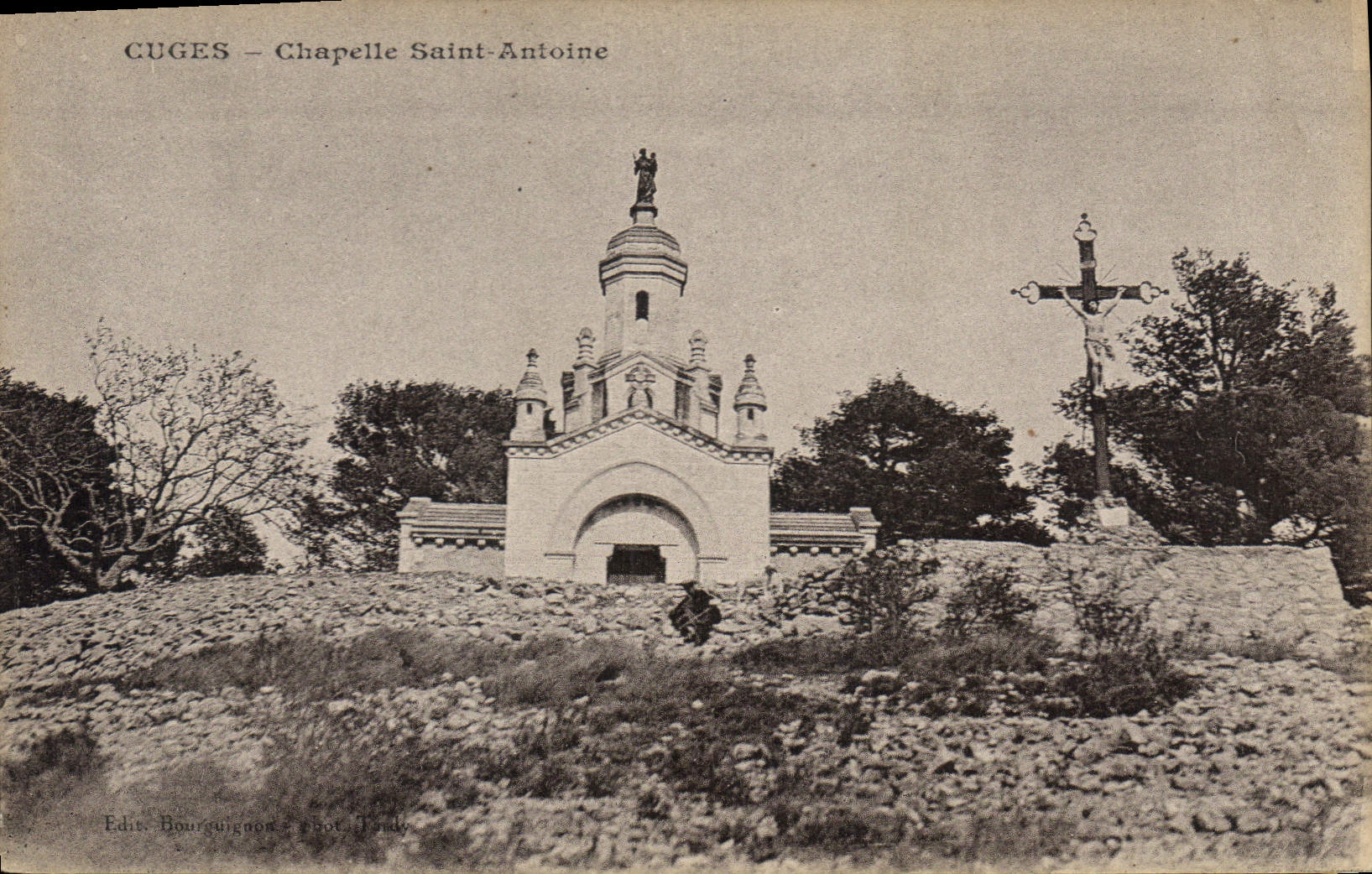 CPA Cuges Chapelle Saint Antoine 