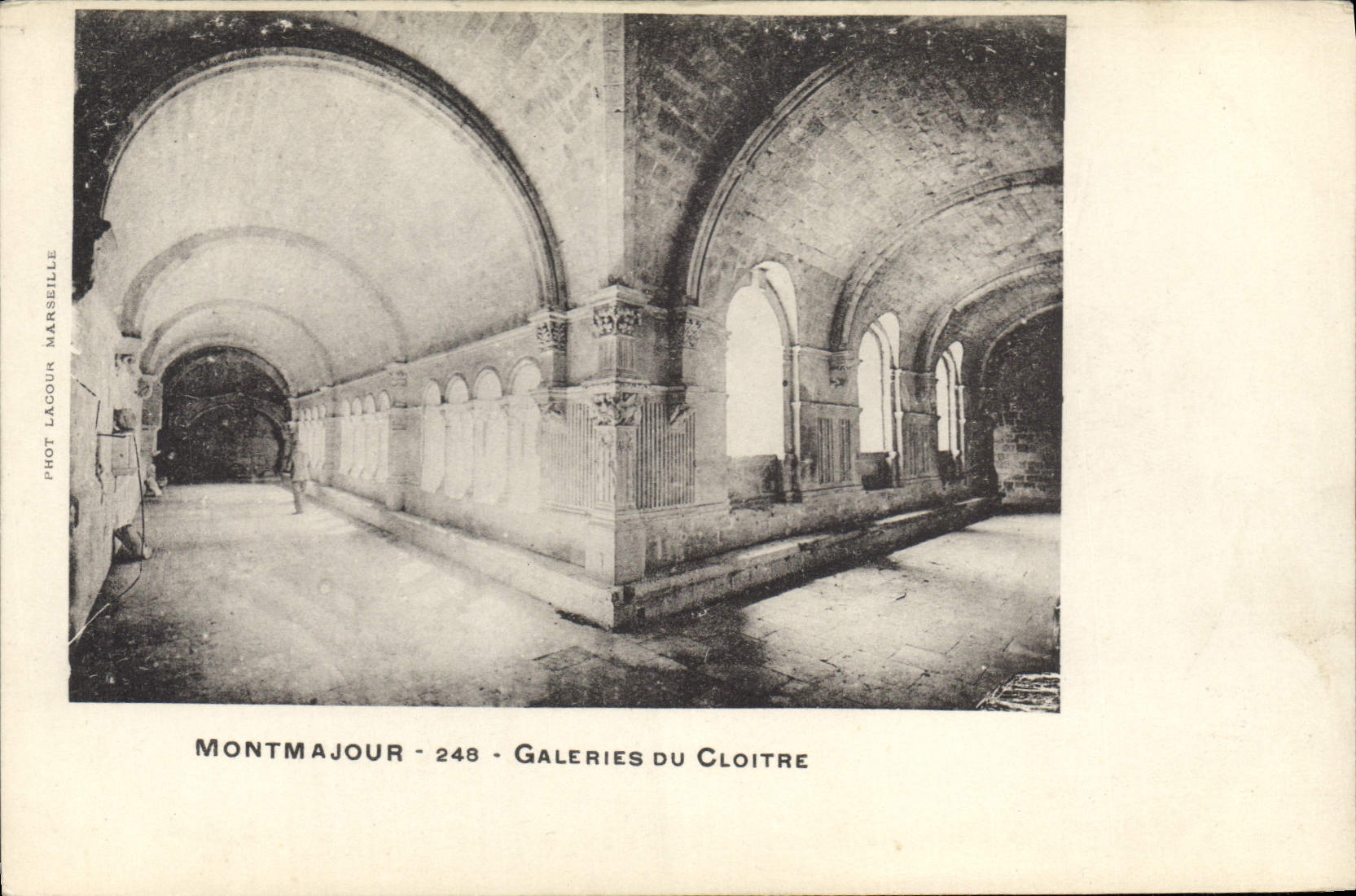 Montmajour - Galeries du Cloître — Phot. Lacour, Marseille, n°248