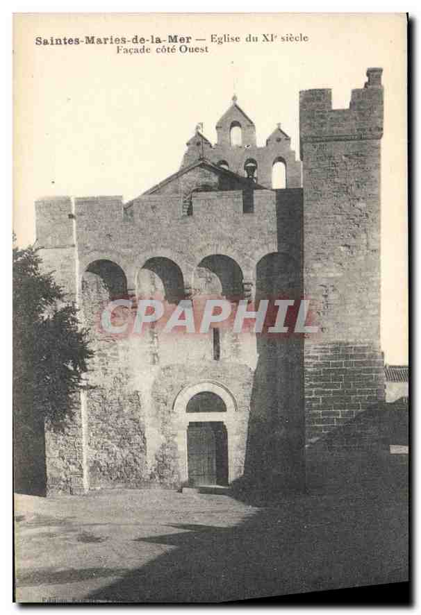Saintes-Maries-de-la-Mer — Église du XIe siècle — Façade côté Ouest — Phot. Hark Bazin, 27 Toulouse
