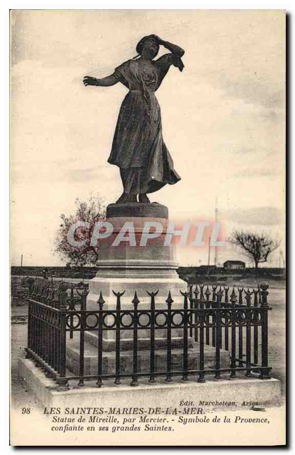 CPA Les Saintes Maries de la Mer Statue de Mireille par Mercier Symbole de la Provence confiante en 